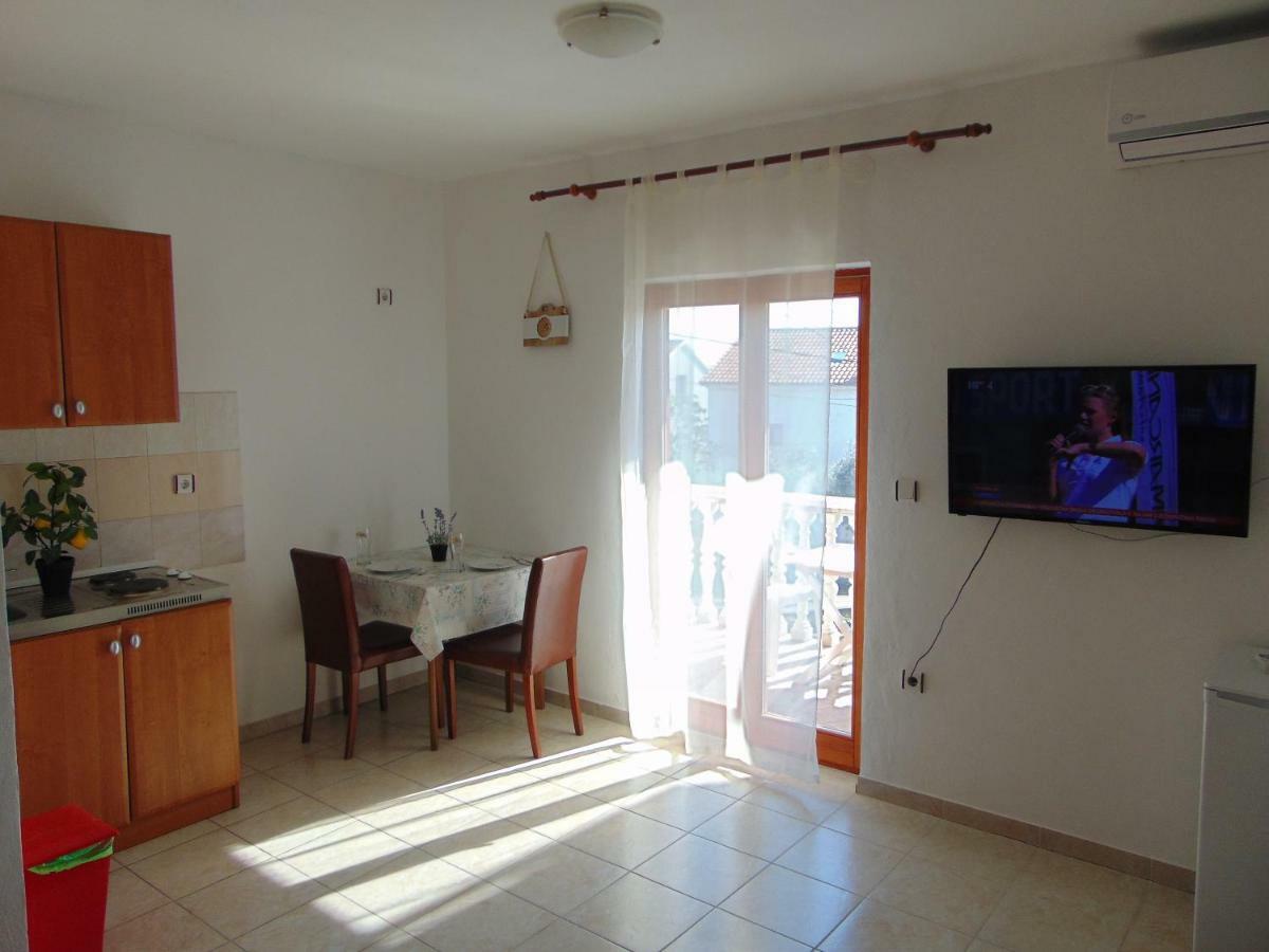 Apartment Maria Zadar Bagian luar foto